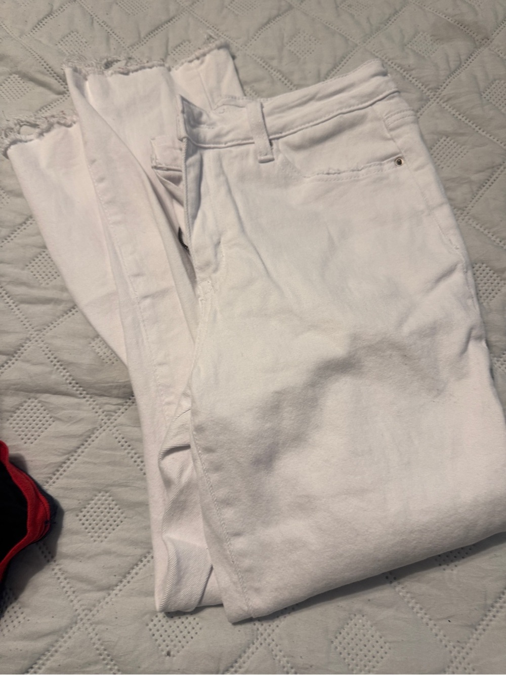 Women's Straight-Leg White Jeans - Clean Classic